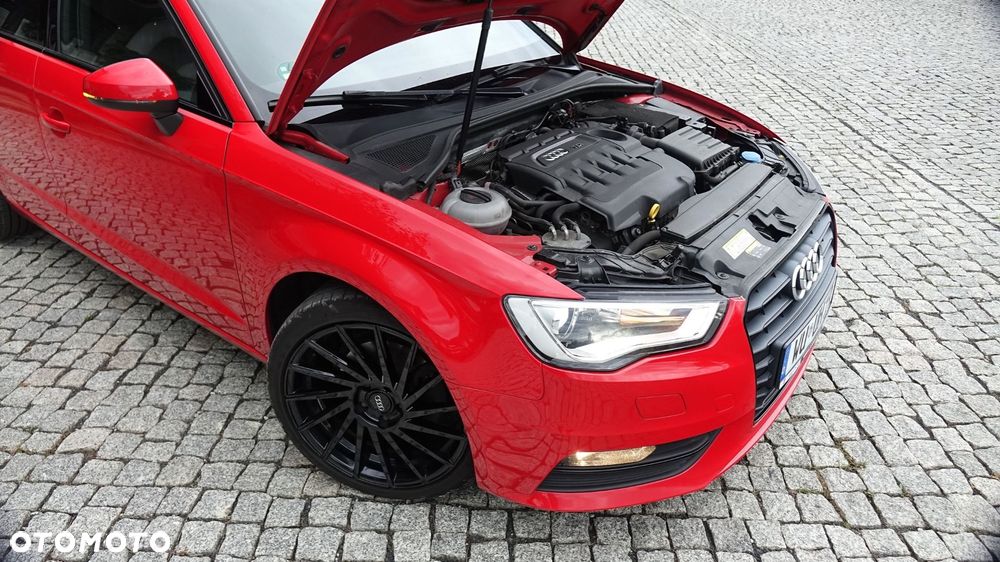 Audi A3 Sportback - 18