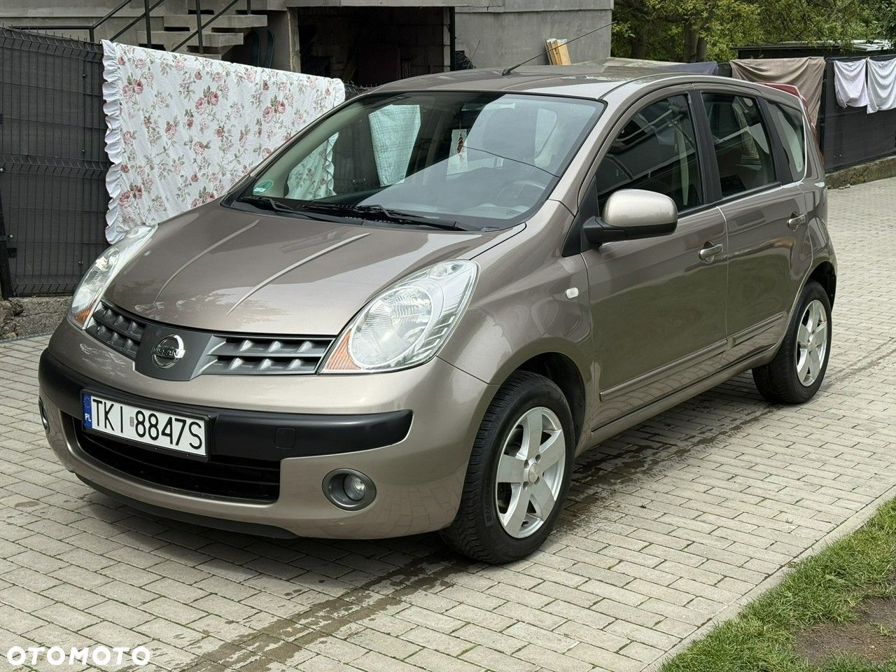 Nissan Note - 1