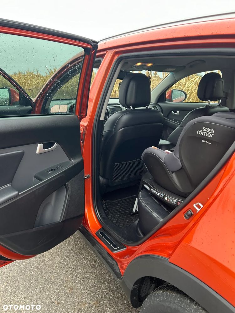 Kia Sportage 2.0 CRDI L AWD - 6