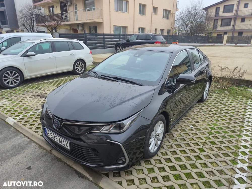Toyota Corolla 1.8 Hybrid Comfort - 1