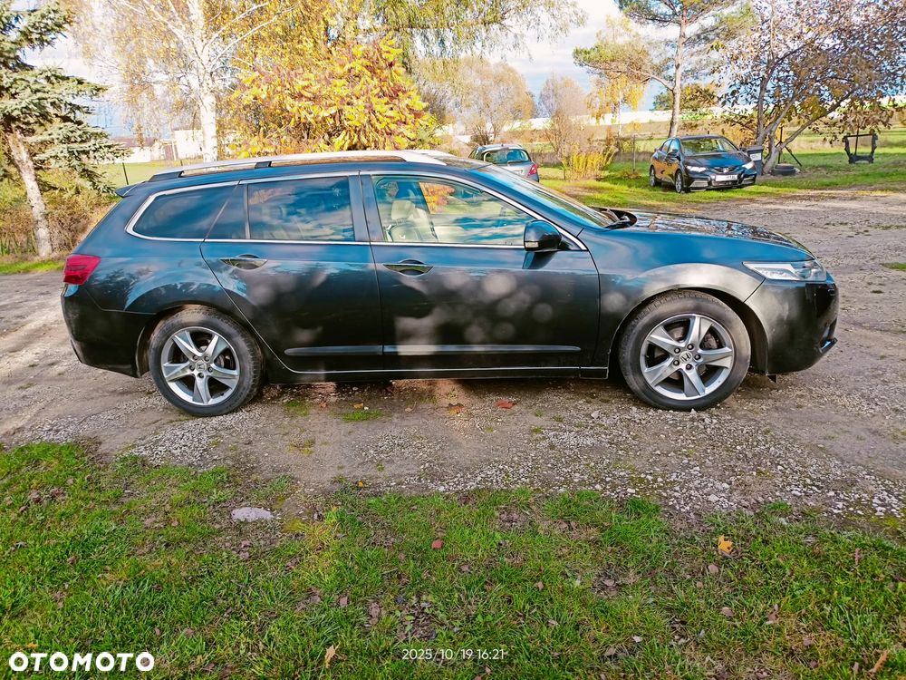 Honda Accord 2.0 Elegance - 2