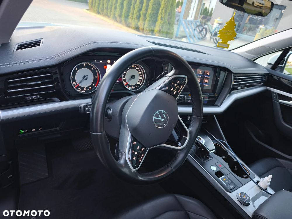 Volkswagen Touareg 3.0 V6 TDI 4Motion - 7