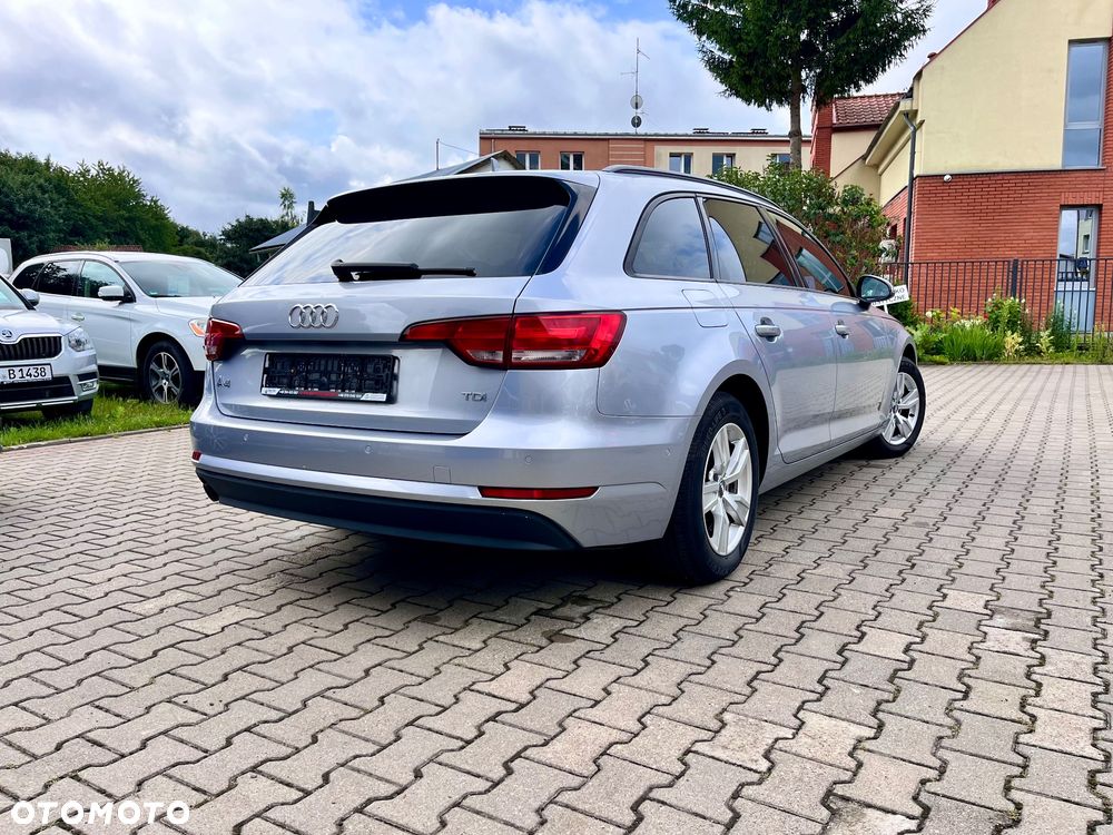 Audi A4 Avant - 9