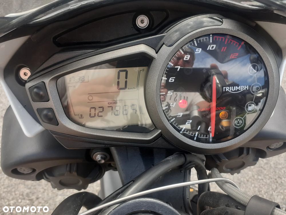 Triumph Speed Triple - 4