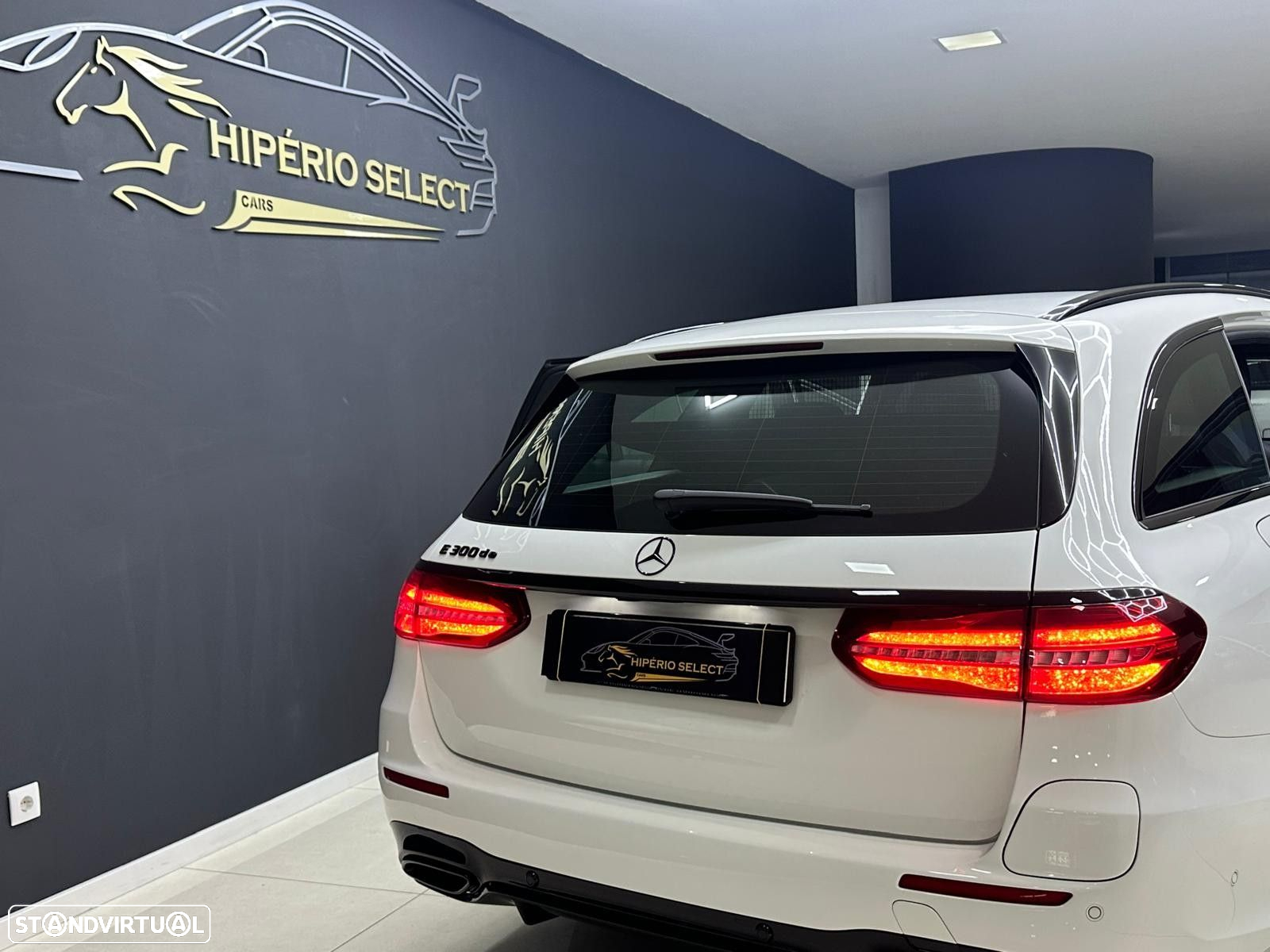 Mercedes-Benz E 300 de AMG Line - 14
