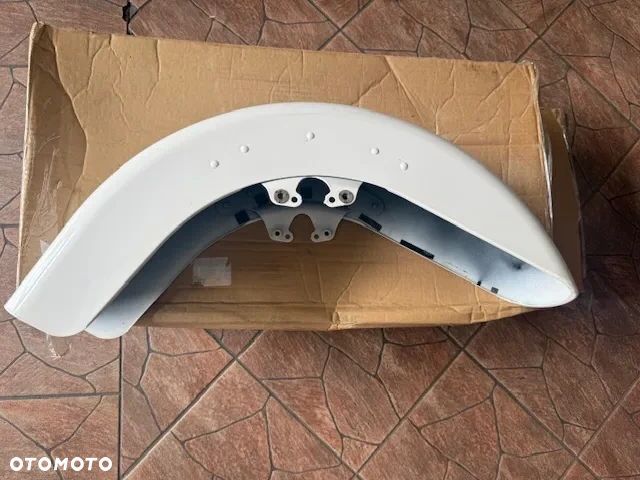 BŁOTNIK PRZÓD HARLEY TOURING STREET, ROAD GLIDE 14-22                 GLIDE - 4