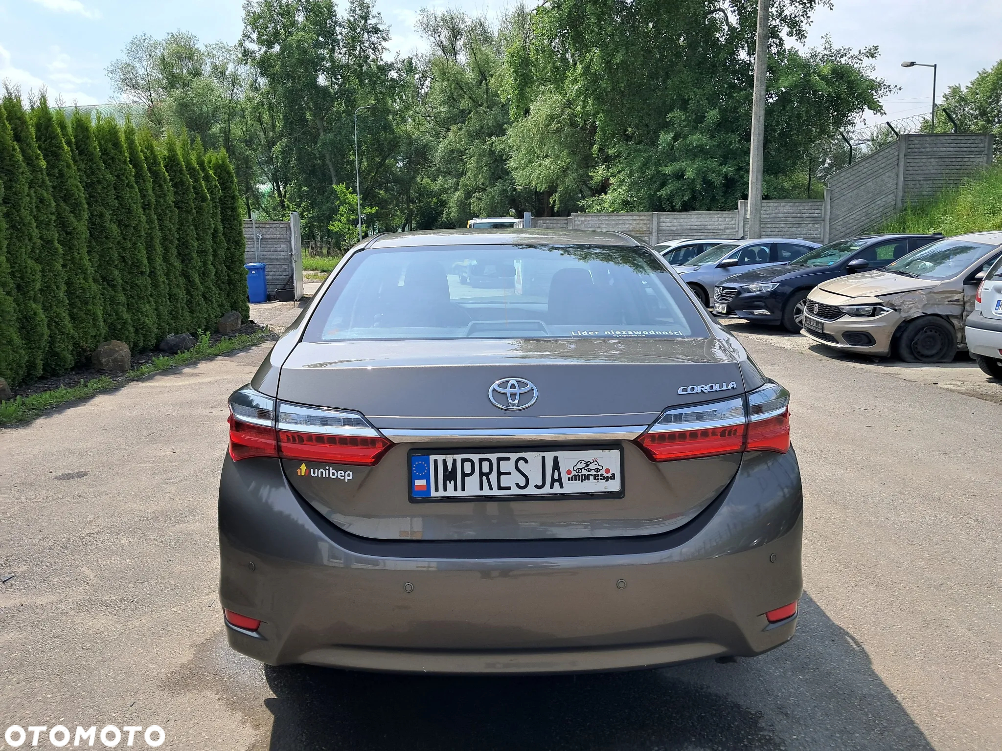 Toyota Corolla - 6