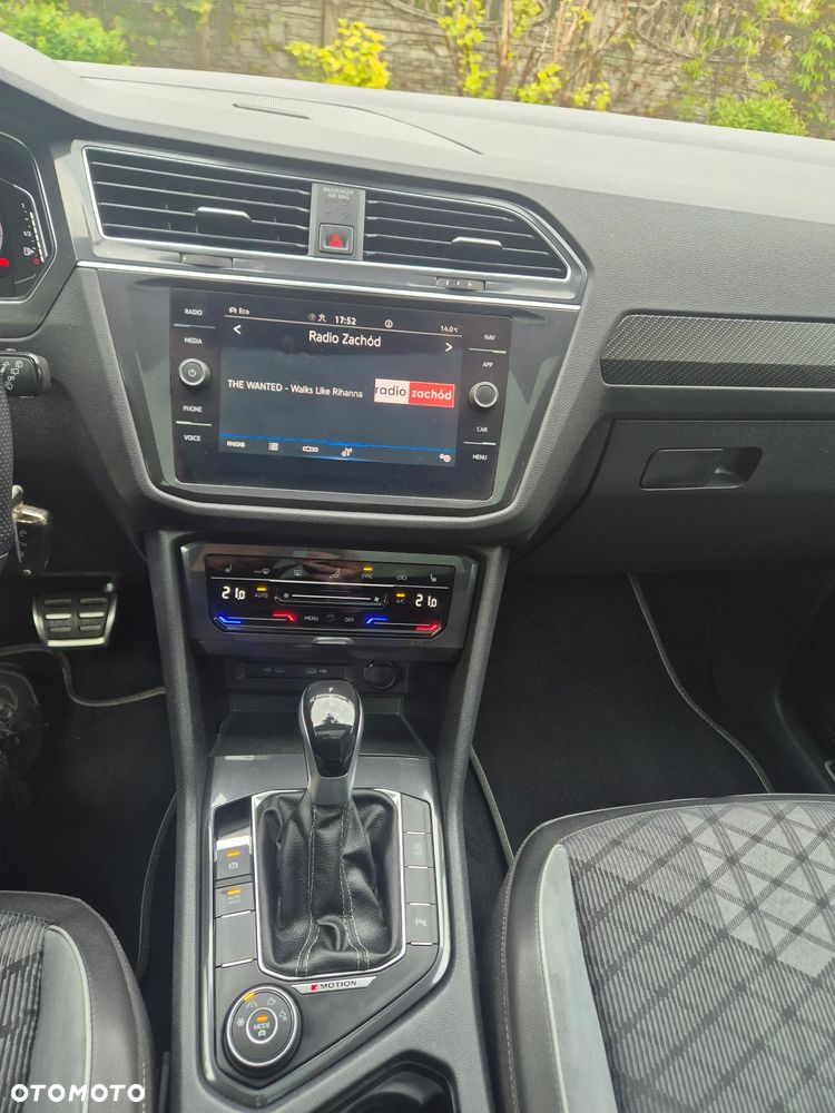 Volkswagen Tiguan Allspace 2.0 TDI SCR 4Motion DSG R-Line - 2
