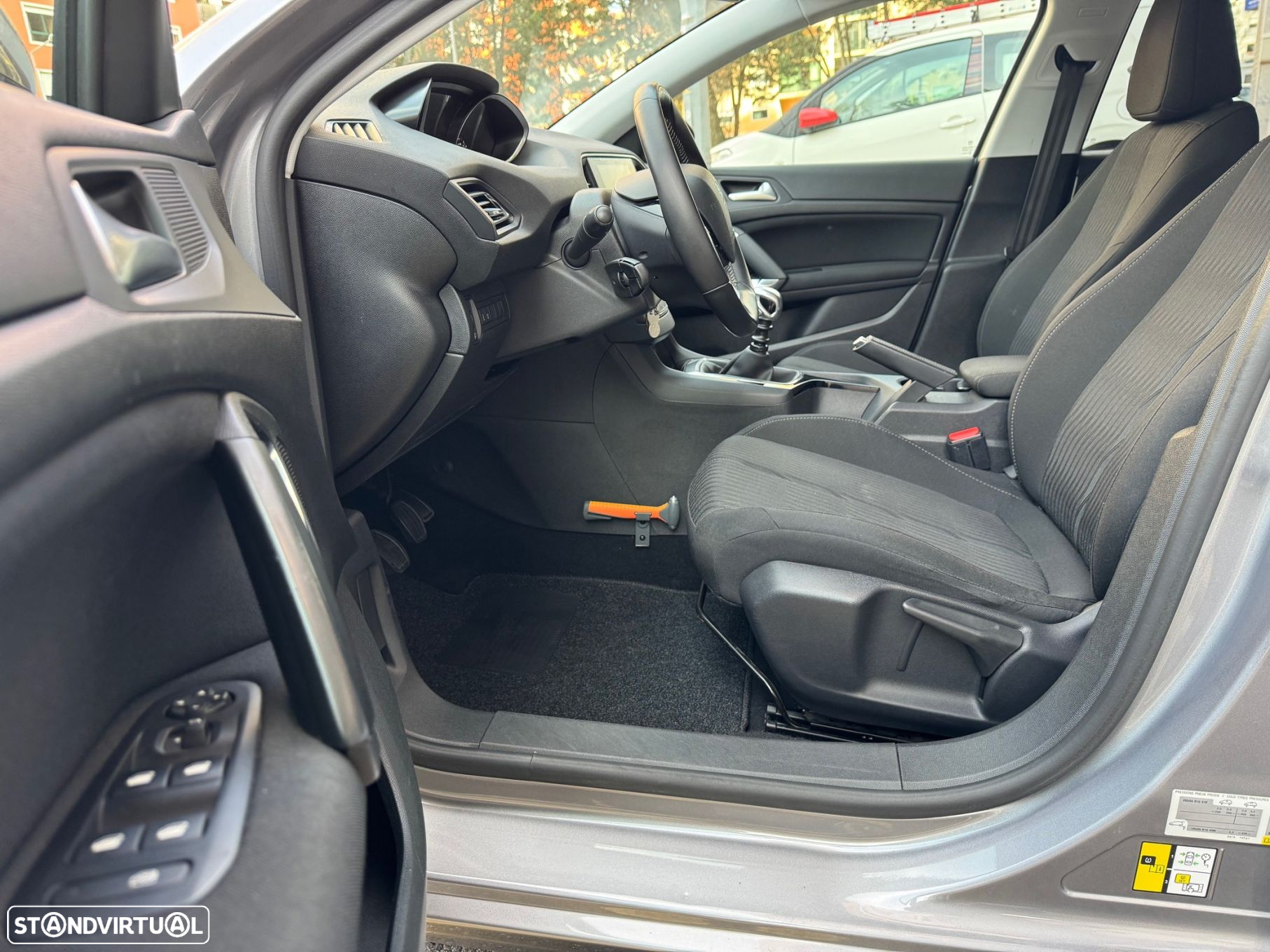 Peugeot 308 1.6 BlueHDi Active - 9
