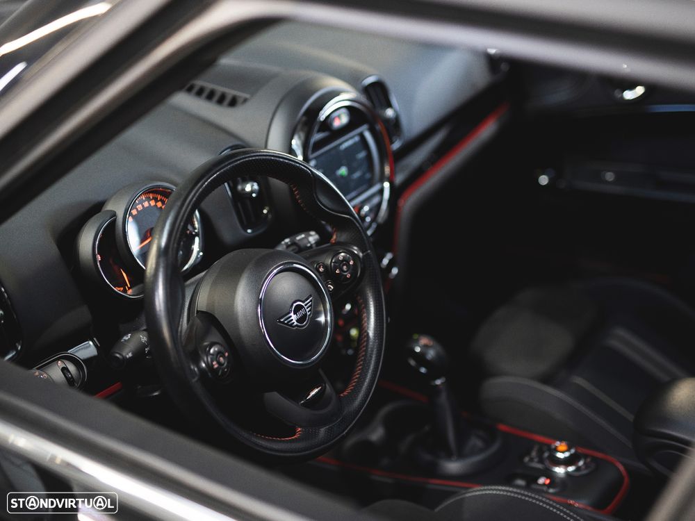 MINI Countryman Cooper SE ALL4 Auto - 16