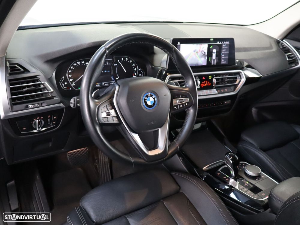BMW X3 30 e xDrive - 8