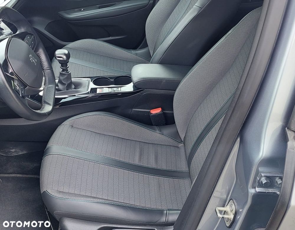 Peugeot 208 PureTech 100 Active - 18