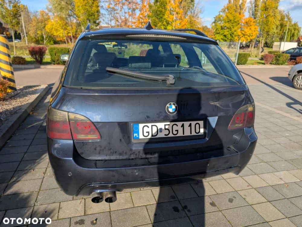 BMW Seria 5 530i Touring - 14
