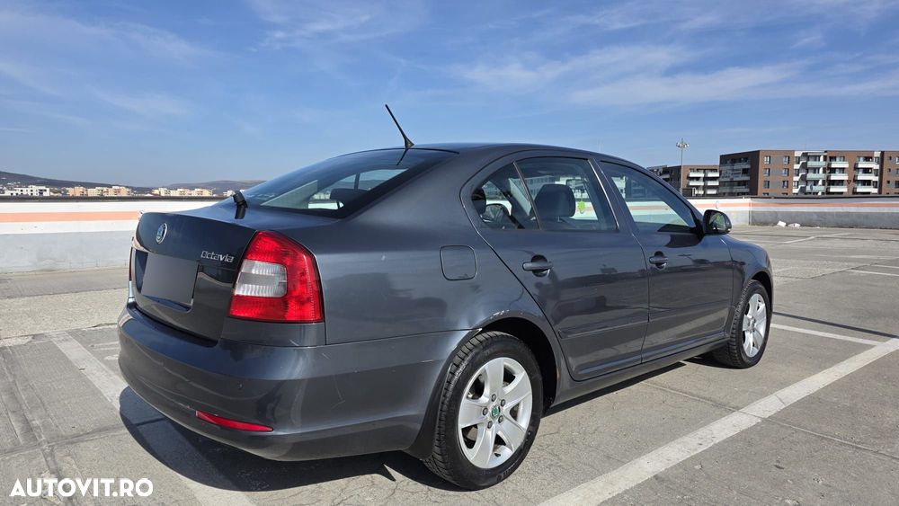 Skoda Octavia 2.0 TDI Business - 5