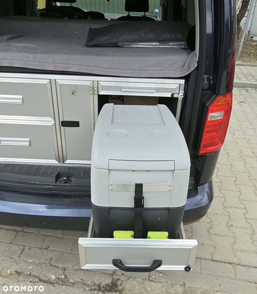 Volkswagen Caddy - 22