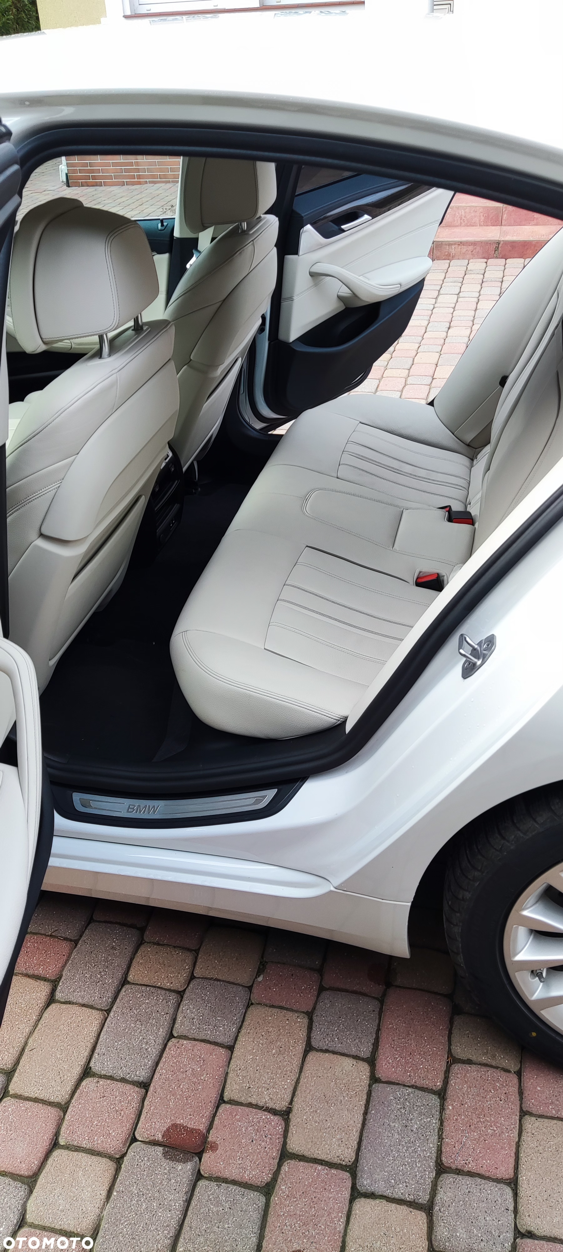 BMW Seria 5 - 34