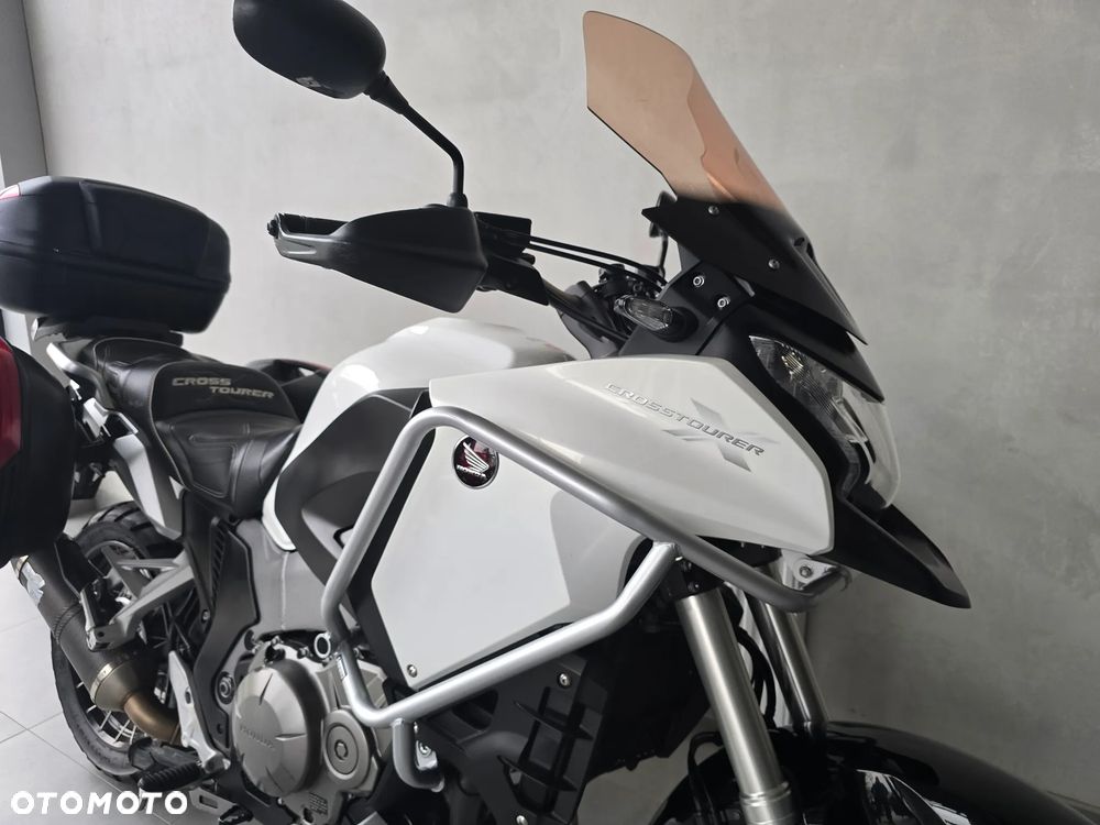 Honda VFR - 27