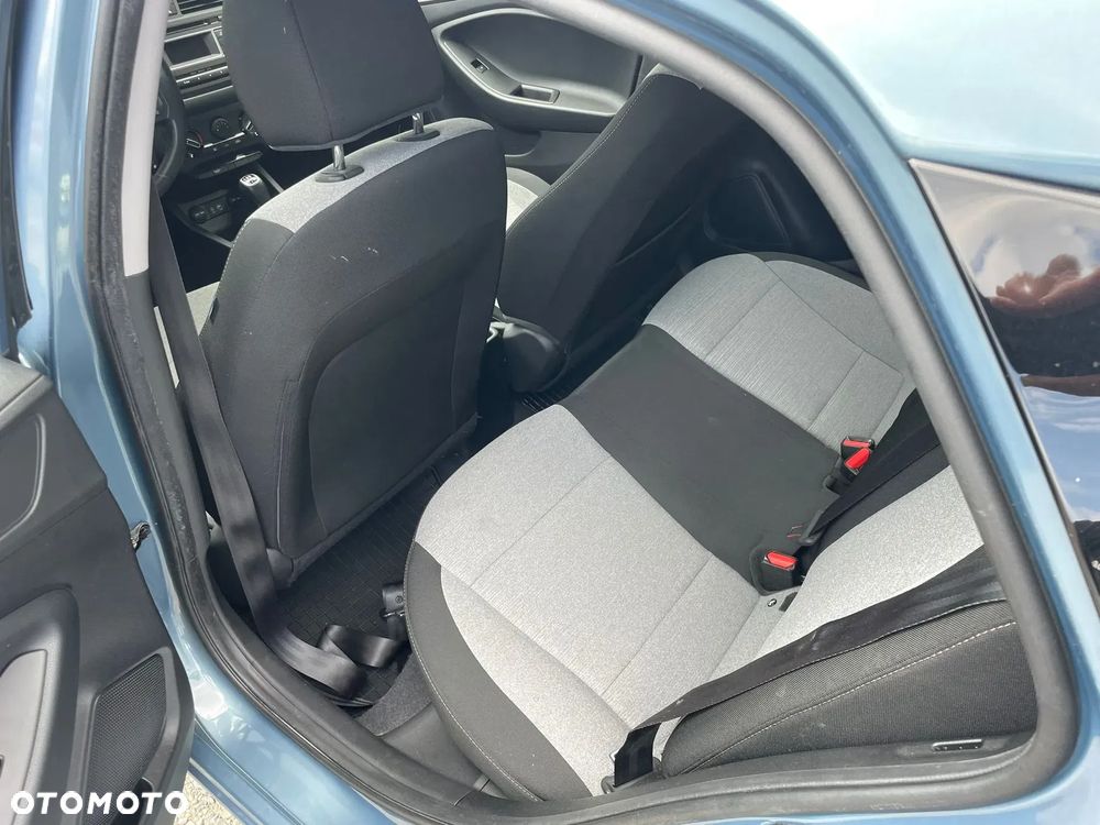 Hyundai i20 1.2 Trend - 10