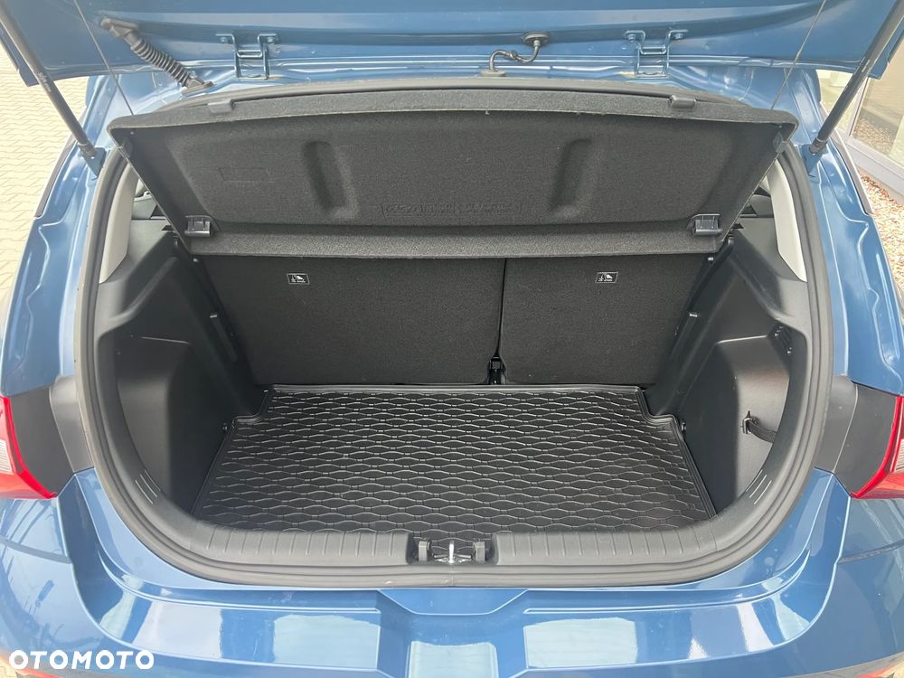 Hyundai i20 1.2 Modern - 24