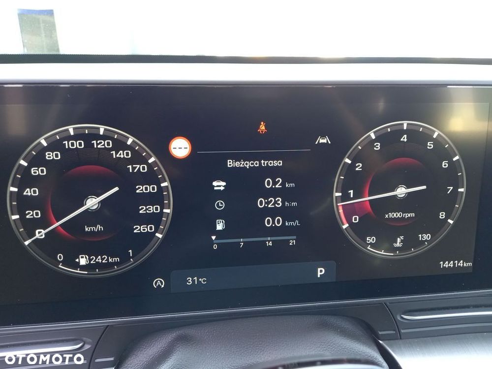 Hyundai Kona - 17
