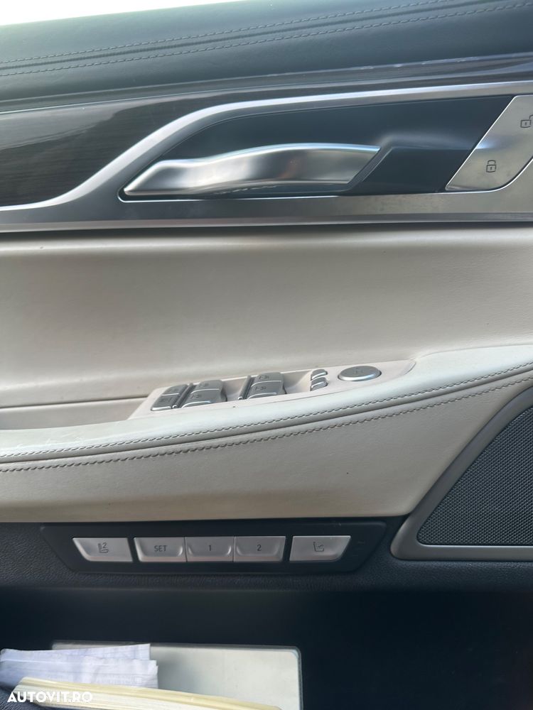 BMW Seria 7 740Ld xDrive - 13