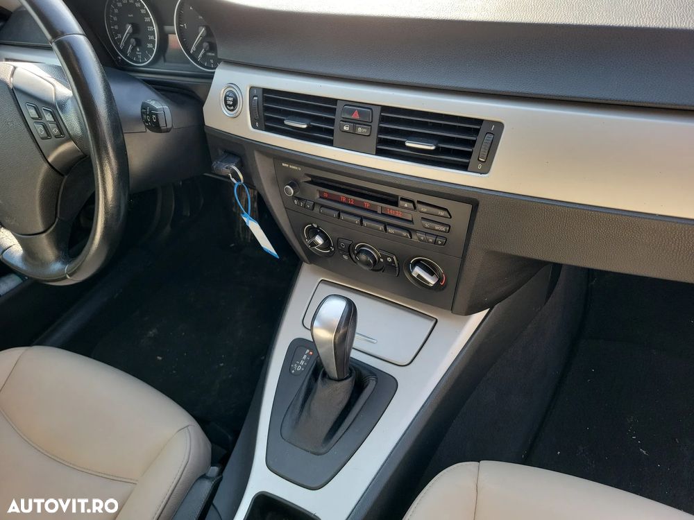 BMW Seria 3 320d DPF Aut. Edition Fleet - 9