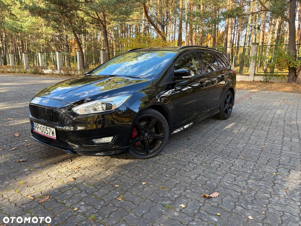 Ford Focus 1.5 EcoBoost STart-Stopp-System ST-LINE - 4