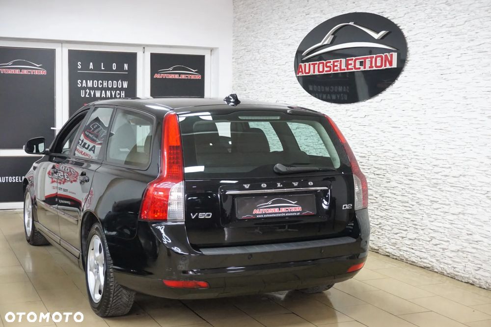 Volvo V50 D2 Kinetic - 6
