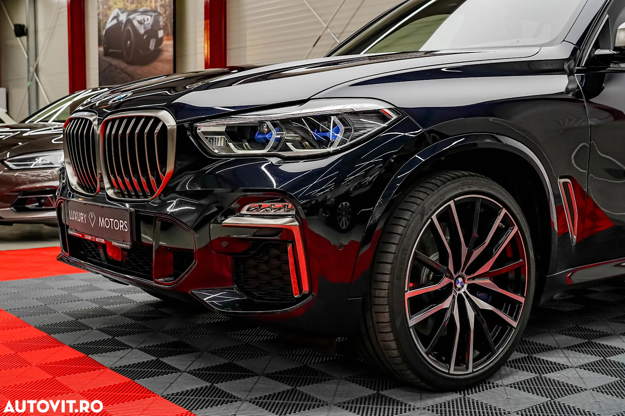 BMW X5 M M50d - 16