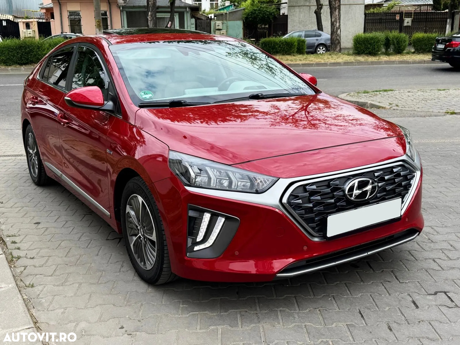Hyundai IONIQ Plug-in-Hybrid 1.6 GDI Premium - 3