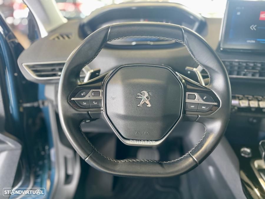 Peugeot 3008 1.2 PureTech Allure EAT8 - 11
