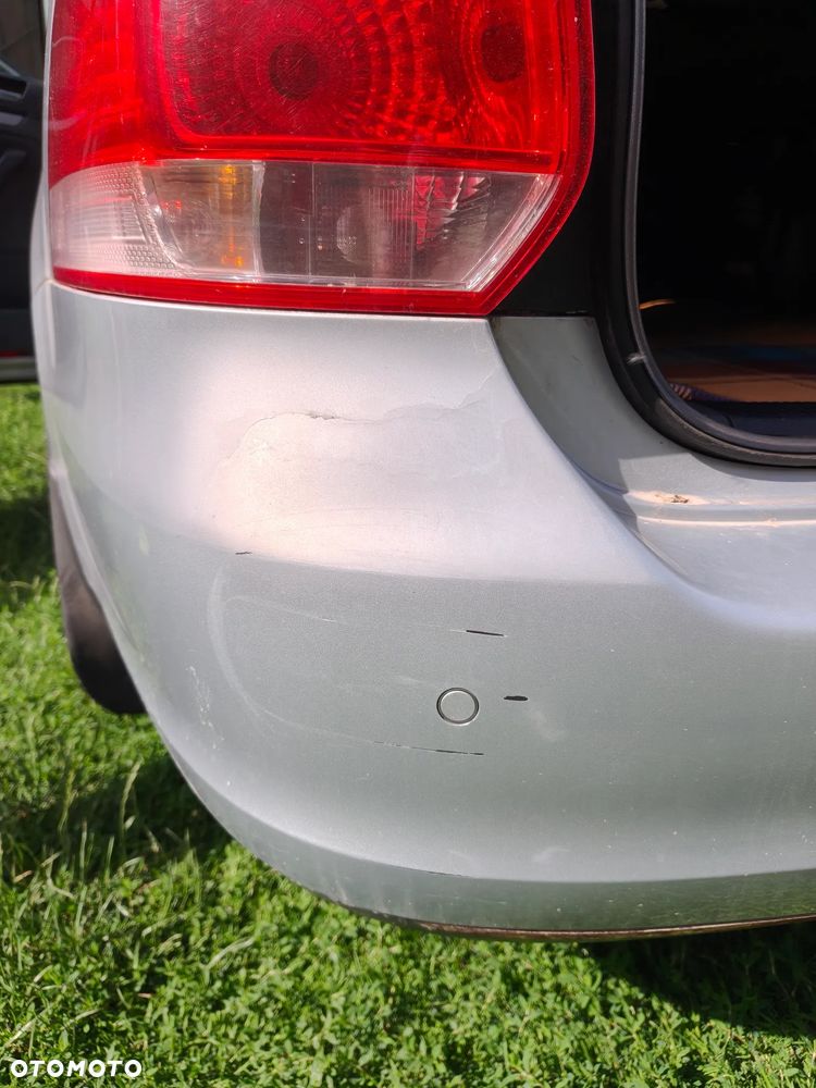 Volkswagen Golf 1.9 TDI DPF Edition BlueMotion - 18