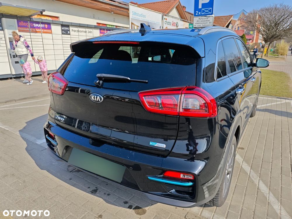 Kia Niro e-Niro 64kWh XL - 6