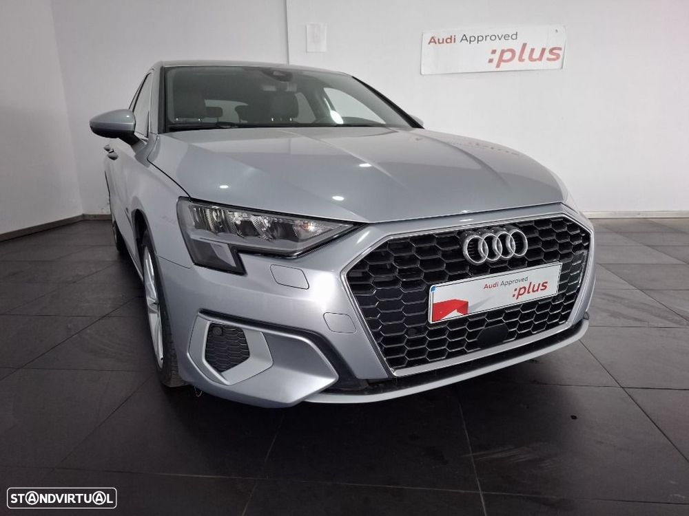 Audi A3 Sportback 30 TFSI Advanced S tronic - 4