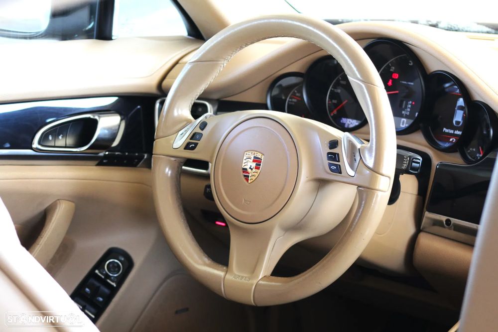 Porsche Panamera Platinum Edition - 31