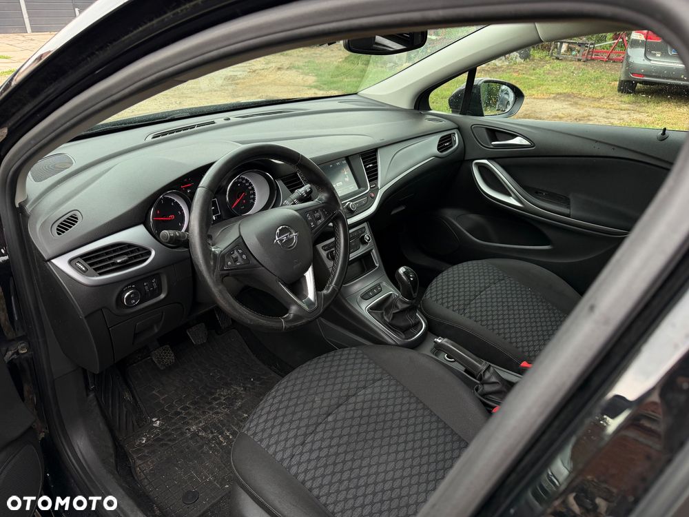Opel Astra 1.6 CDTI Elite S&S - 9