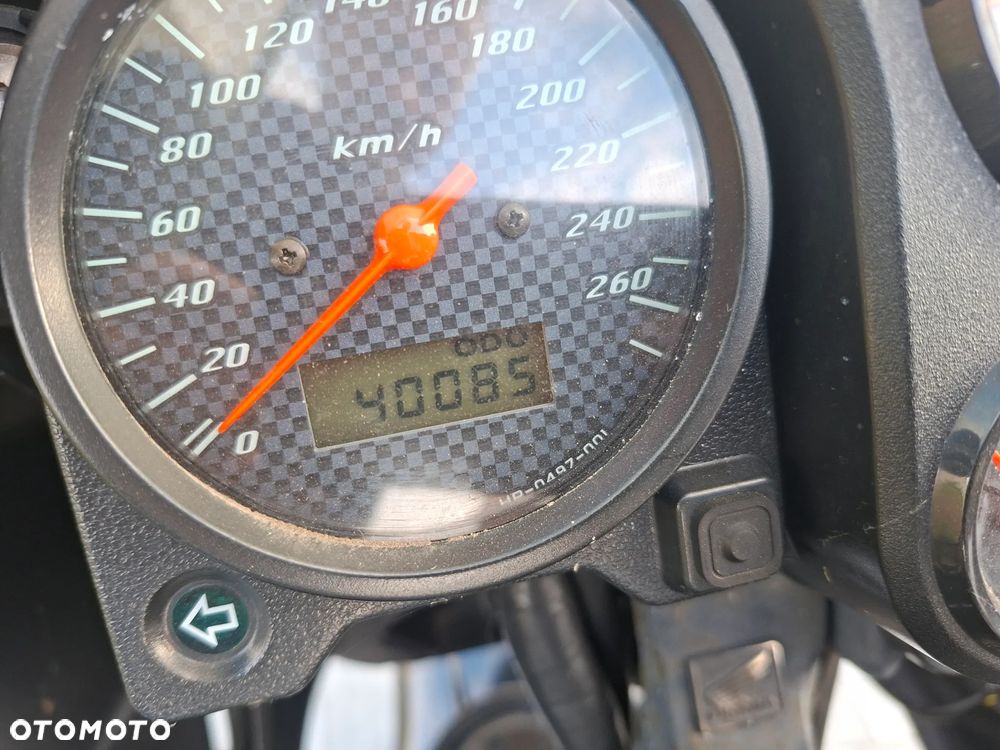 Honda Hornet - 5