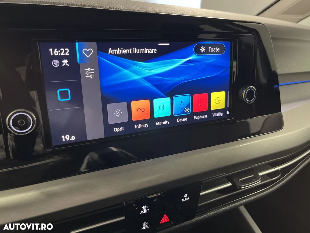 Volkswagen Golf - 20