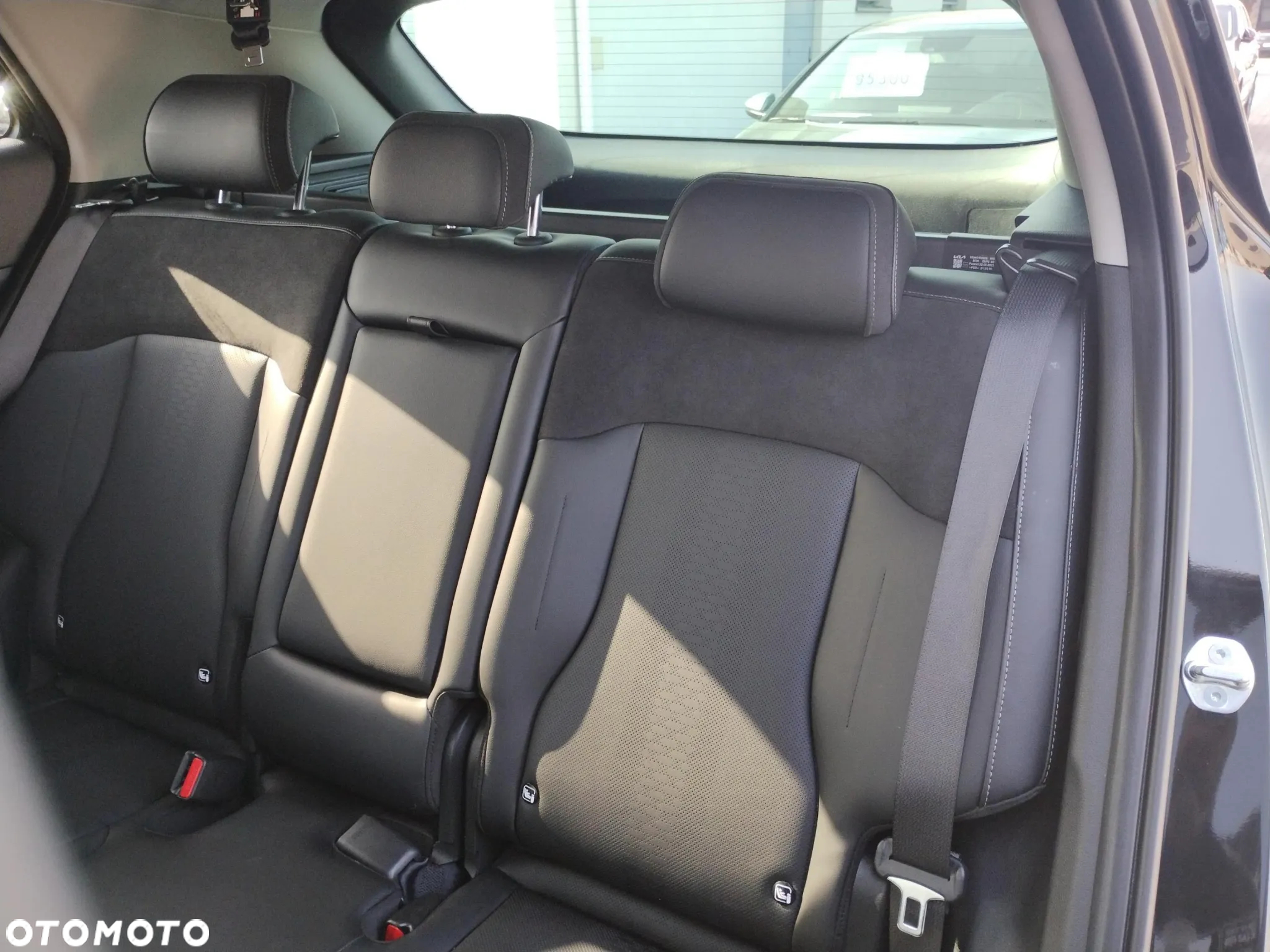 Kia Sportage 1.6 T-GDI HEV Business Line 2WD - 16