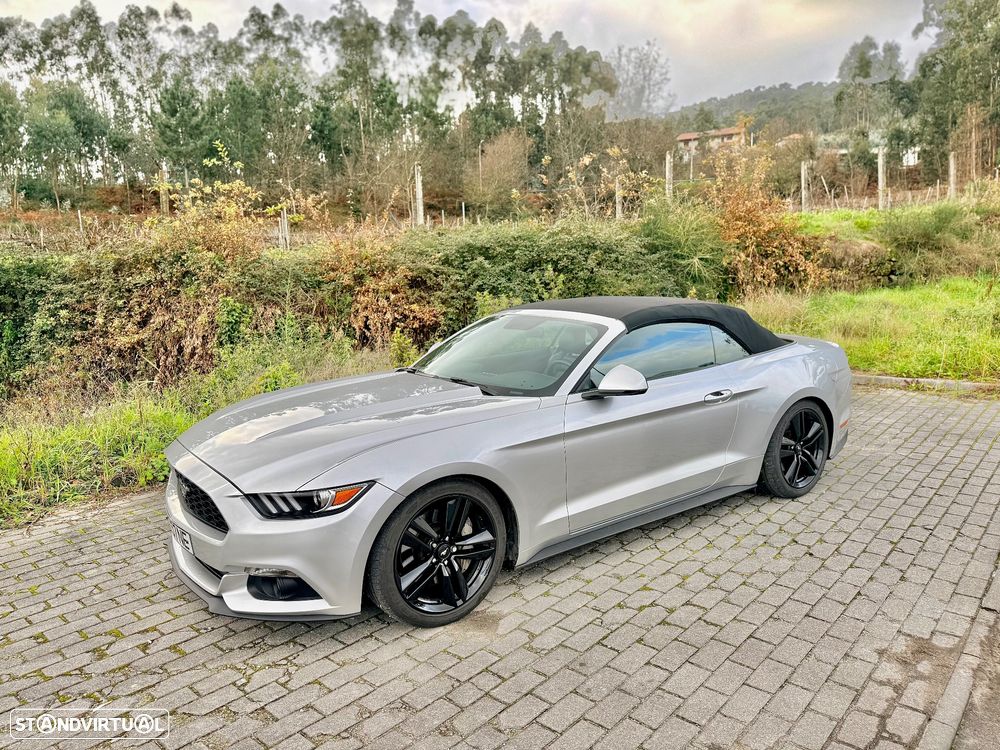 Ford Mustang Cabrio 2.3 Eco Boost - 27