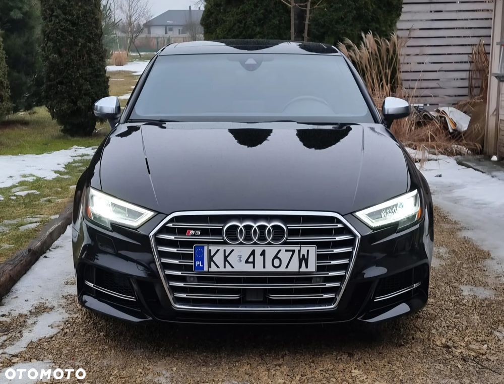 Audi S3 S tronic - 19