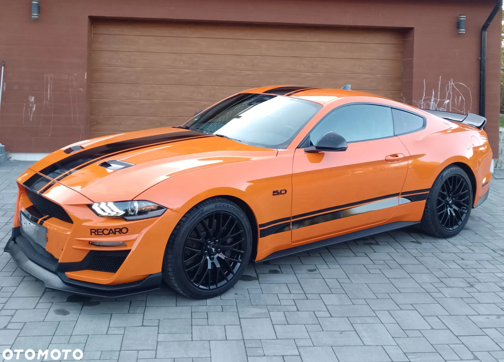Ford Mustang - 5