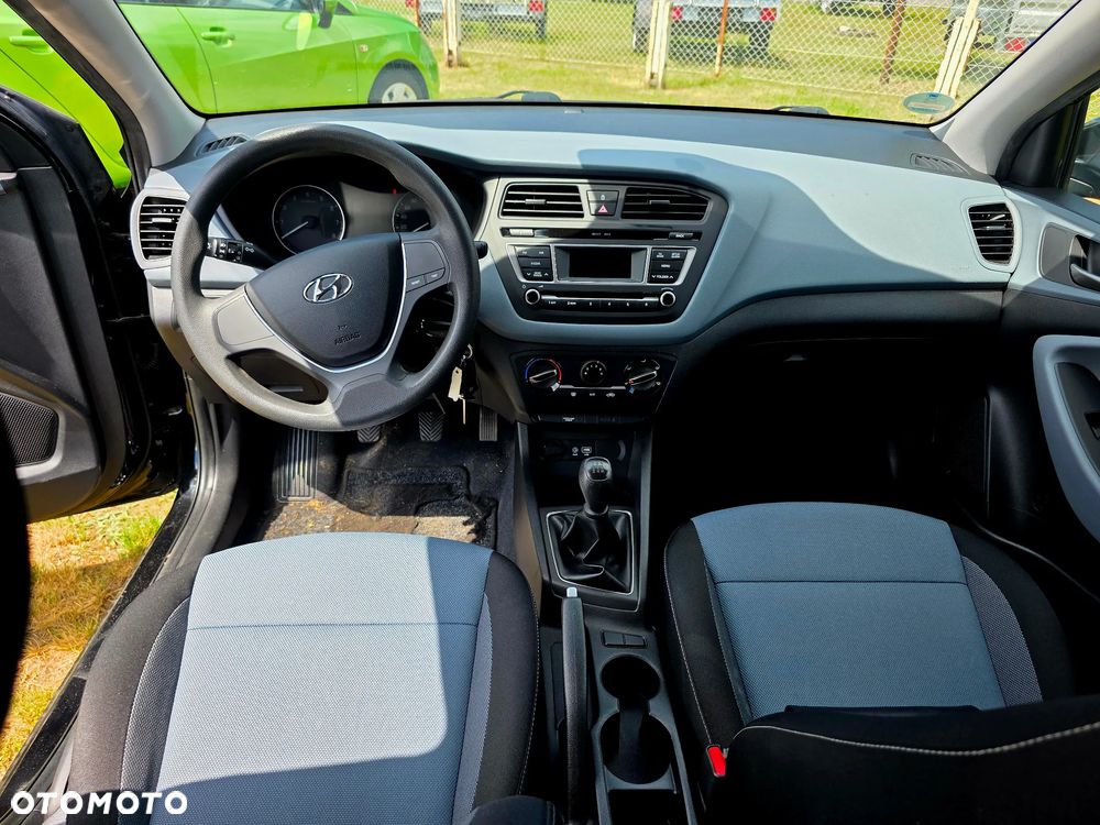 Hyundai i20 1.2 Classic - 12