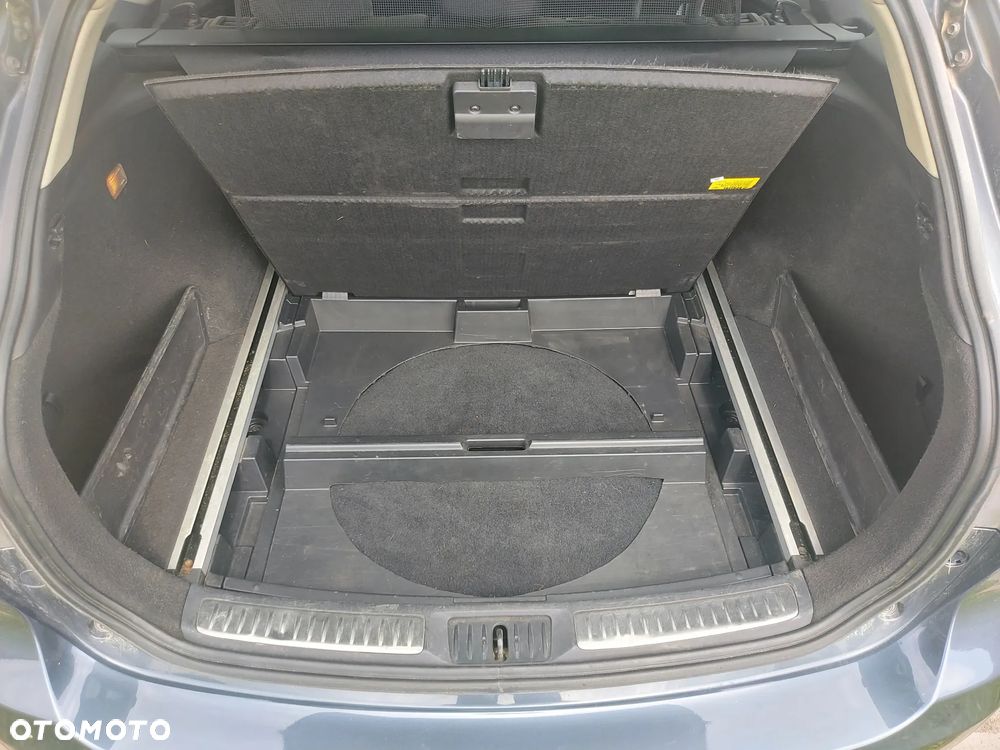 Toyota Avensis 2.0 Prestige MS - 17