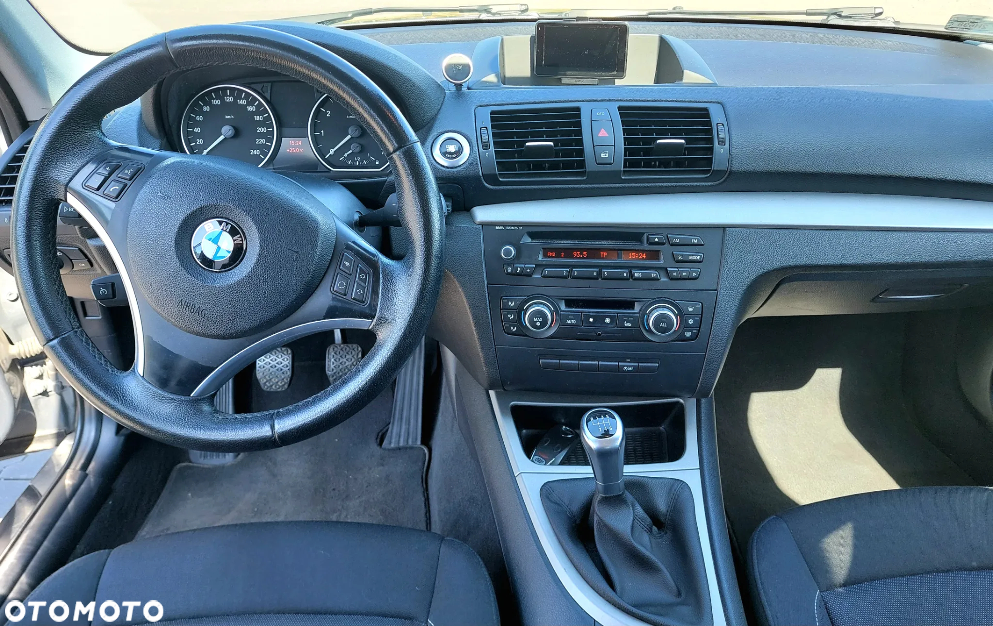 BMW Seria 1 116i - 10