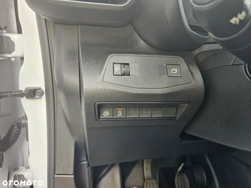 Opel Combo XL L2 - 24