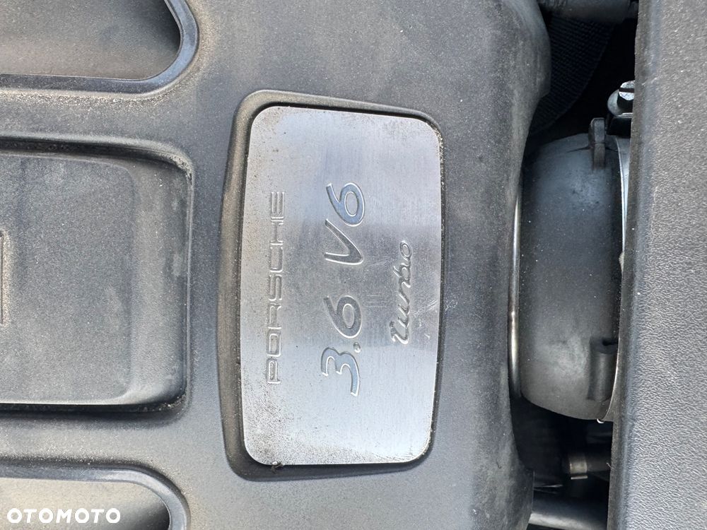 Porsche Macan - 12