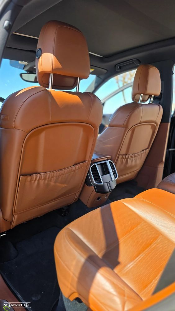 Porsche Cayenne S - 18