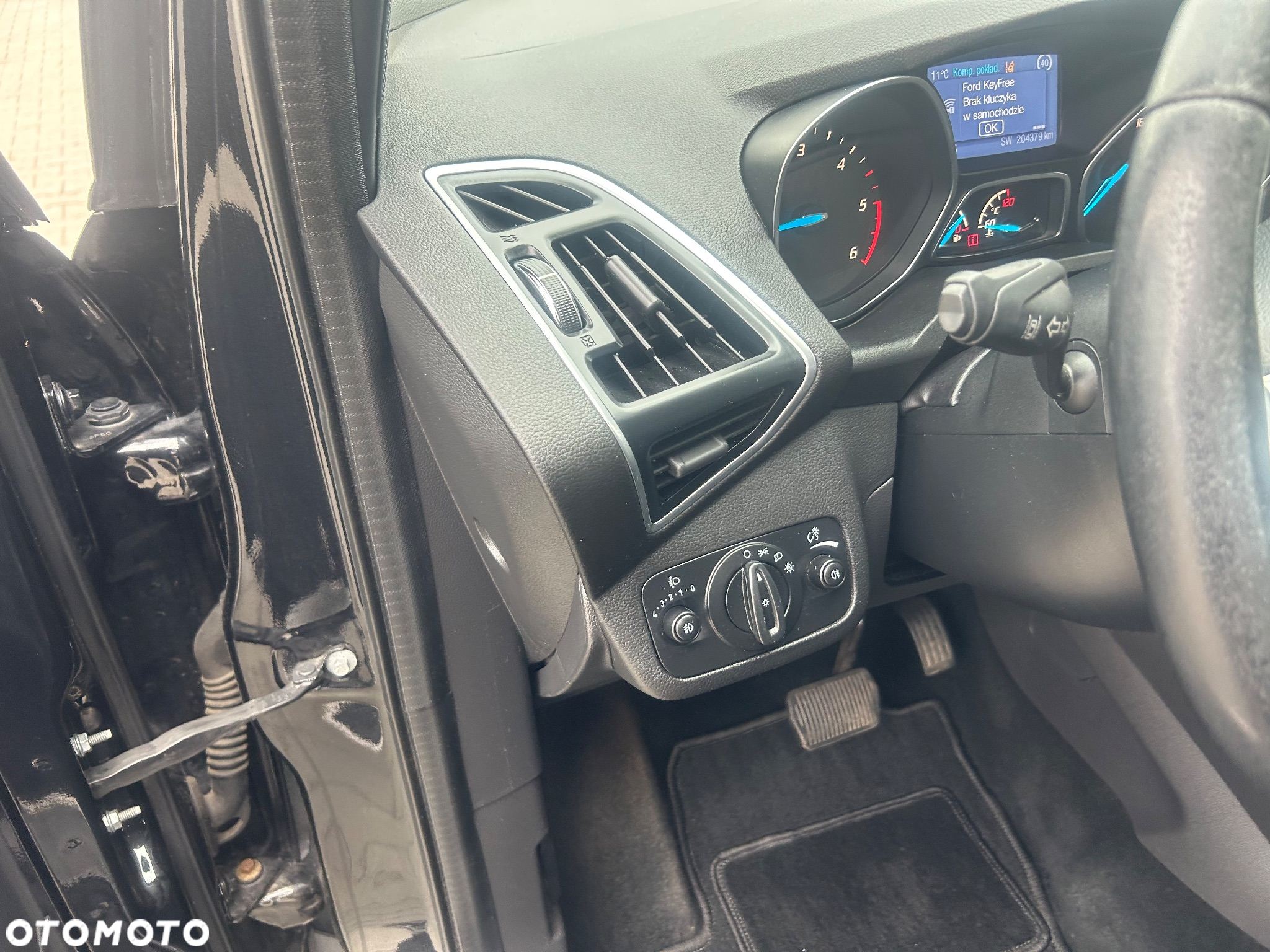 Ford Kuga - 16