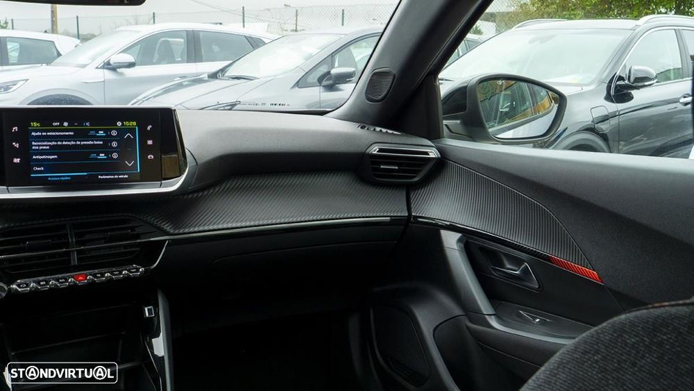 Peugeot e-2008 50 kWh Active Pack - 28